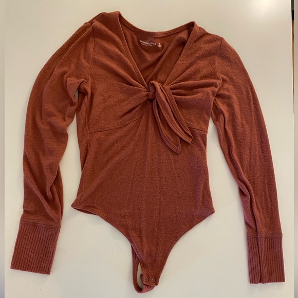 Abercrombie & Fitch Women’s bodysuit size xs, color burnt red - Picture 1 of 4